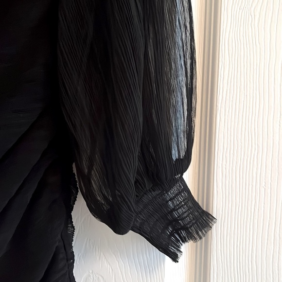 MAJORELLE Zata Dress in Black - Picture 9 of 12